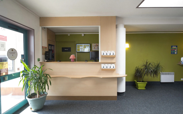 B&B HOTEL Bourges (2)
