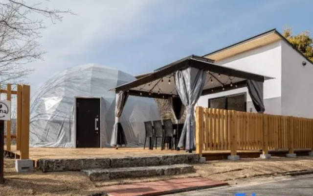 Stella Glamping Guesthouse