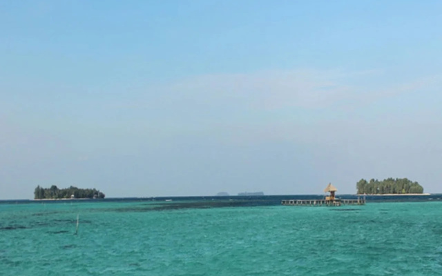 Arys Lagoon Bungalow & Hotel