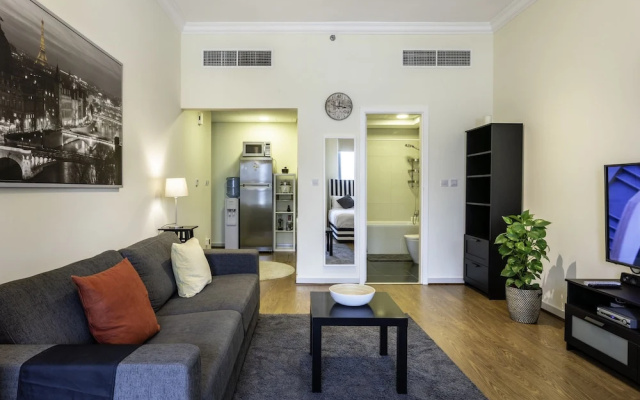 One Perfect Stay - Studio Executive Bay