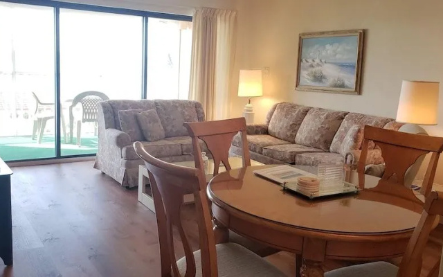David's Dolphin Way Condo