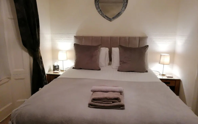 Abbey House Bed and Breakfast