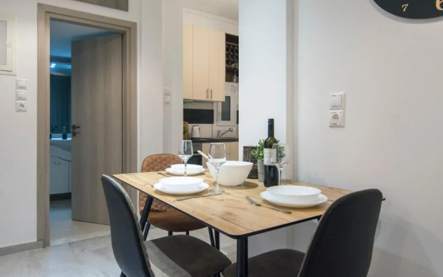 Erato, 50m² fully-equipped apt in Athens