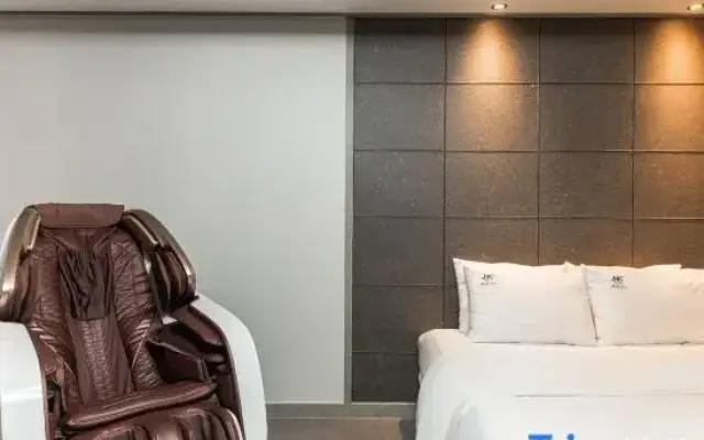 Iksan Hotel G7