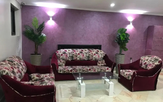 Raiss Hotel