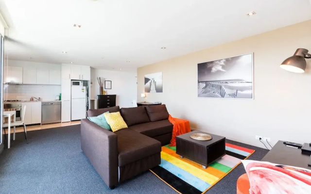 RIVER, 1BDR Melbourne Apartment