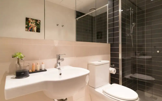 Modern 1 Bedroom Apartment in Richmond