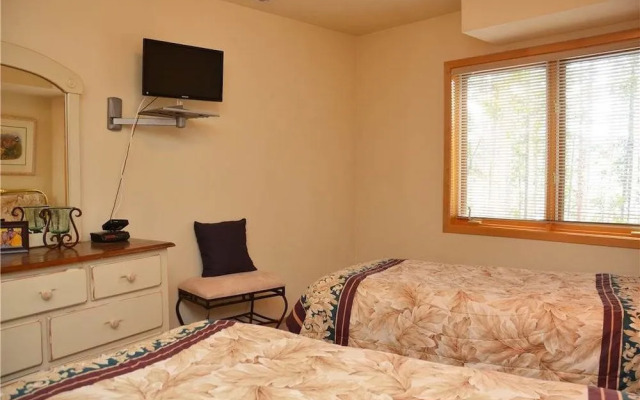 Chimney Ridge Townhomes Unit 504 by RedAwning