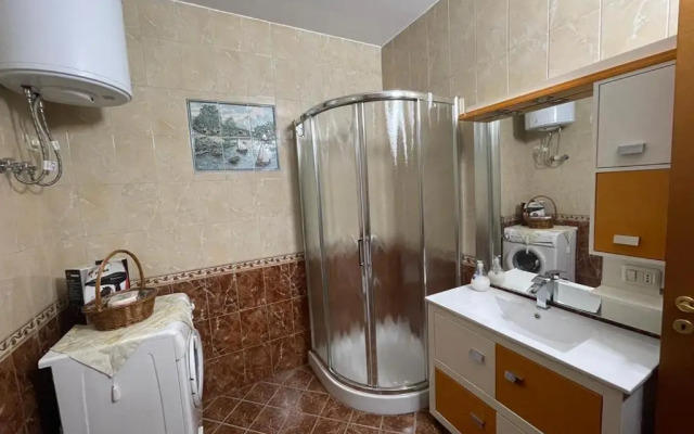 Cozy 1-Bedroom near the center of Tirana.