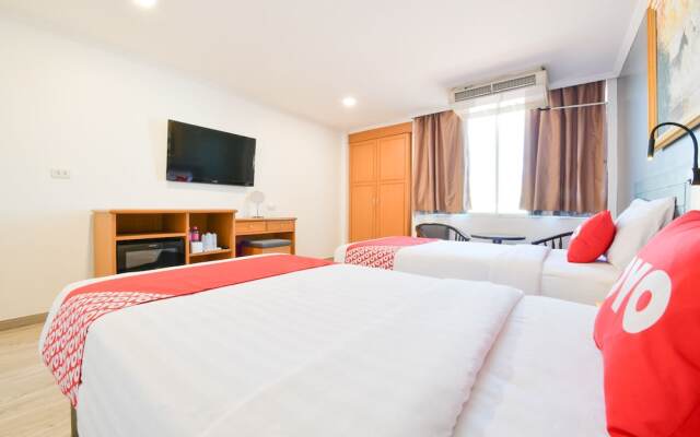Отель OYO 589 Shangwell Mansion Pattaya Паттайя
