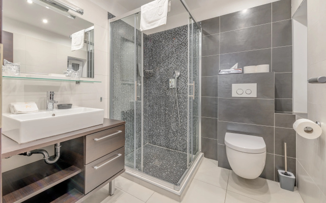 Palace Suites Heritage Hotel – Adults Only