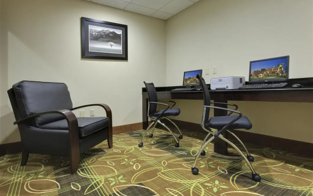 La Quinta Inn And Suites Memphis Wolfchase