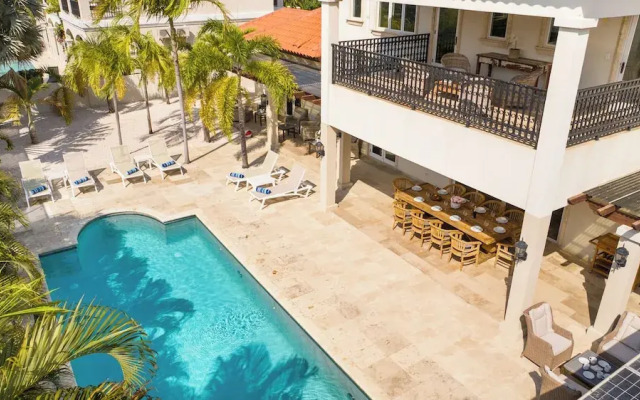 Upscale Ocean View Villa With Pool + Outdoor Kitchen