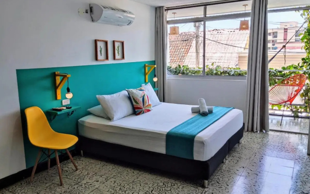 Bona Vida Hotel