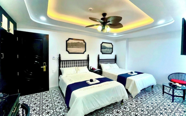 Nereus Hotel