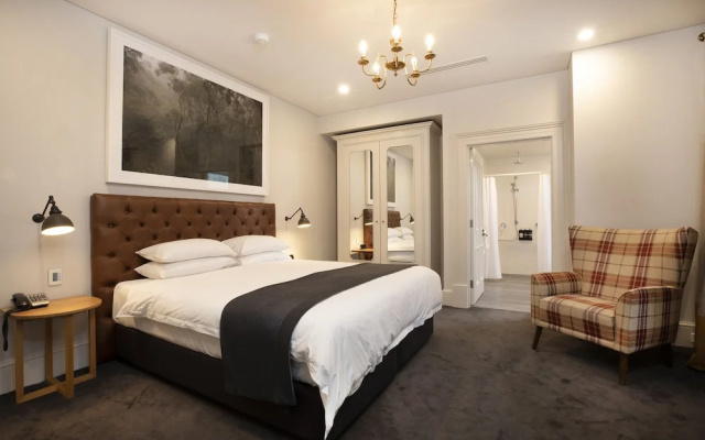 The Crafers Hotel