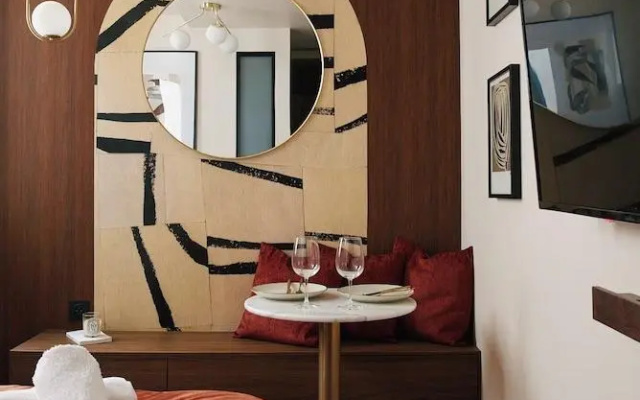 Amazing High End Duplex, Montorgueil Opéra, Louvre