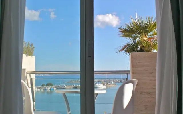 Hostal Brisa Marina