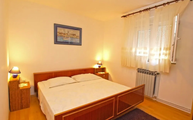 Apartments Marina 947