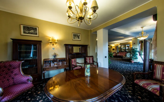 Hotel Classic Inn