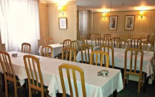 The Georgian Hotel