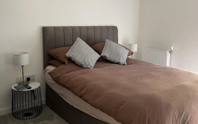 Brand New Stunning 2-bed Apartment in Dagenham