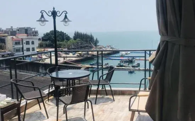 Fuguang Bieyuan Hostel