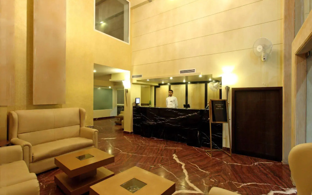 Hotel Surya Plaza