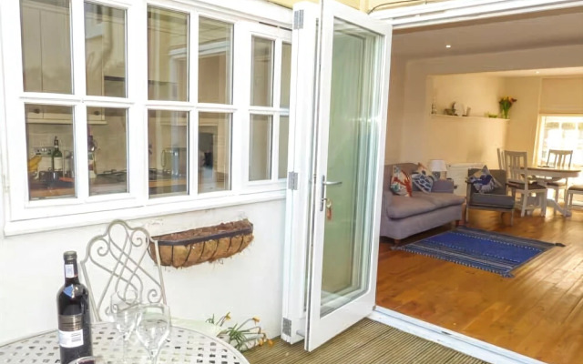Studio Cottage