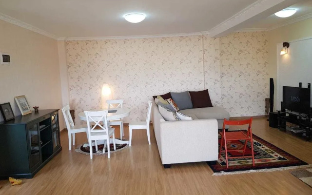 Redcliff Apartments