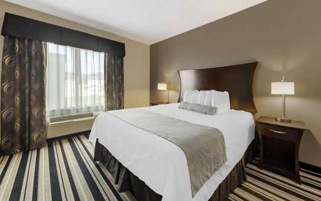 Best Western Plus Sand Bass Inn & Suites