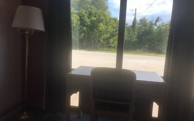 Huron Sands Motel