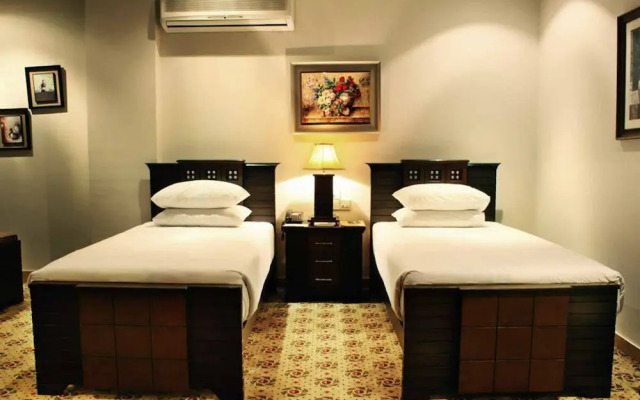 Marian Hotel