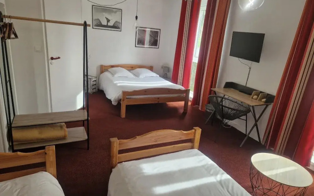 Reix Hotel
