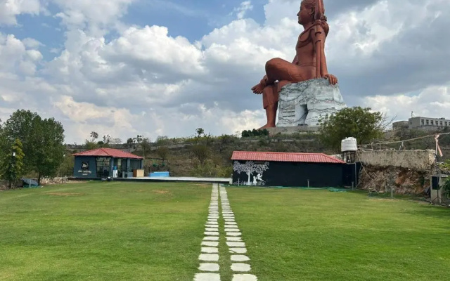 Shiv Ashray Resort