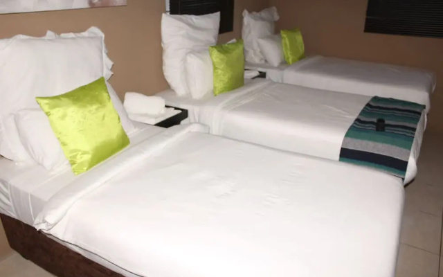 Molobane Estate Lodge & Spa