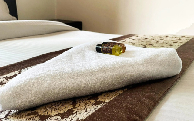 The Aster Homestay - Bedrooms & Apartments