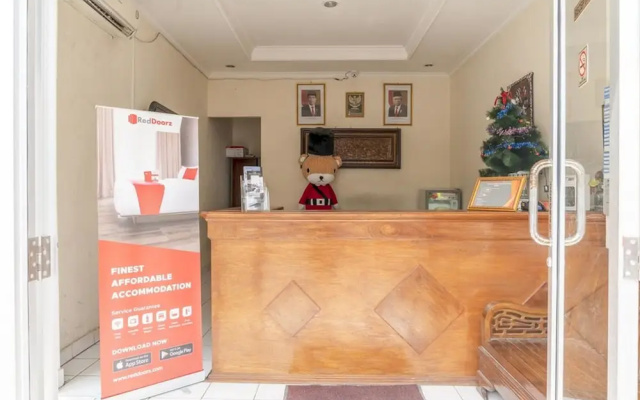 Hotel Danau Indah by RedDoorz