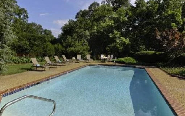 Church Point Manor Bed and Breakfast