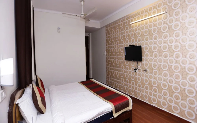 OYO 3395 Hotel Arjun