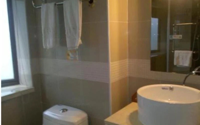 Motel 168 Nanjing Han Zhong Road Inn