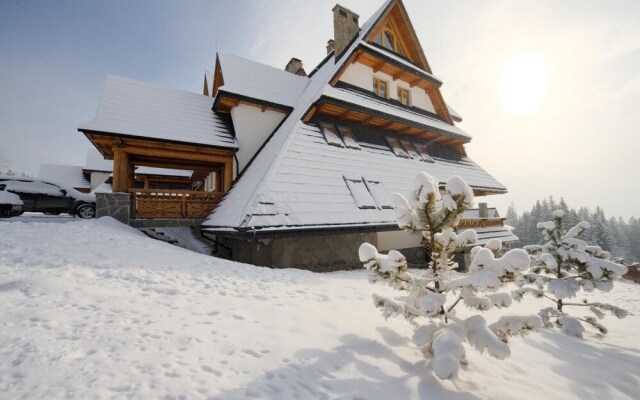 Отель VisitZakopane Vanilla Apartments Польша, Косцелиско - отзывы, цены и фото номеров - забронировать отель VisitZakopane Vanilla Apartments онлайн вид на фасад