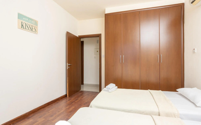 Villa Miracle