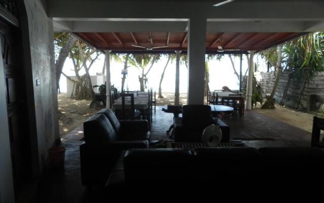 Haus Am Meer Wilde Ananas In Katukurunda Sri Lanka From 103