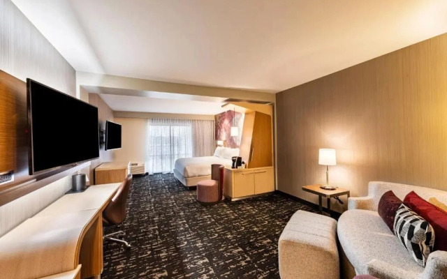 Courtyard by Marriott Winston - Salem Downtown