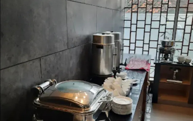 Sutan Raja Guest House Cirebon