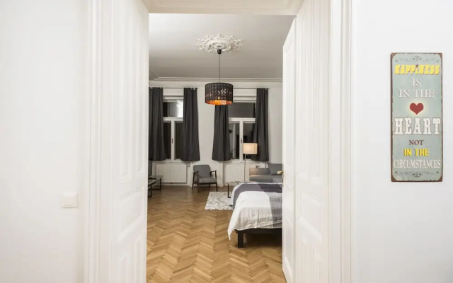 Senator Suite Stephansplatz by Welcome2Vienna