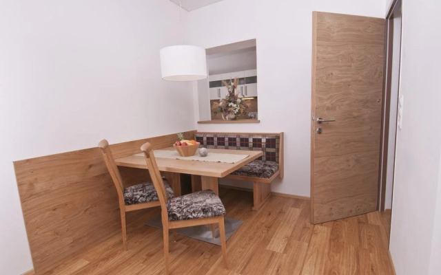Aparthotel Rubinius