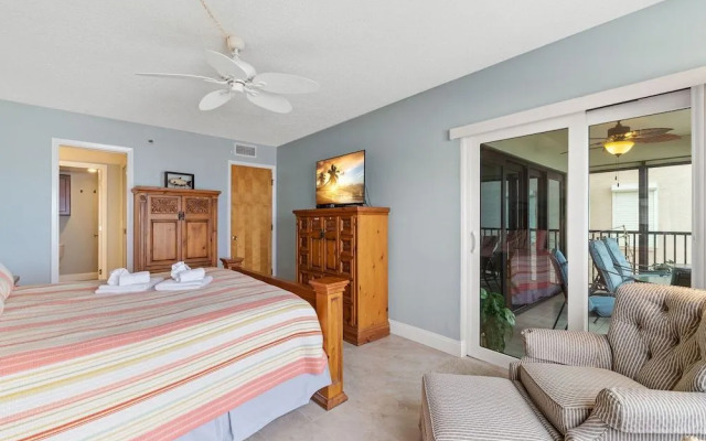 Reflections on the Gulf by Distinctive Beach Rentals