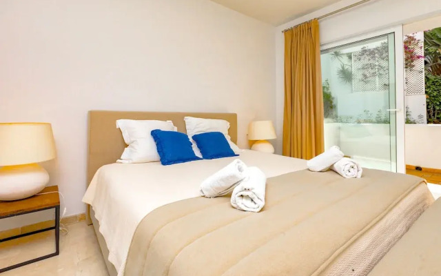 OleHolidays Apart Los Monteros-Palm Beach 6A0 a 50m playa